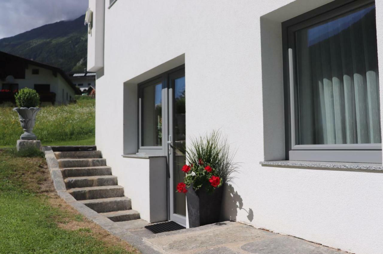 Ferienwohnung Bergspitz Sankt Leonhard im Pitztal Buitenkant foto